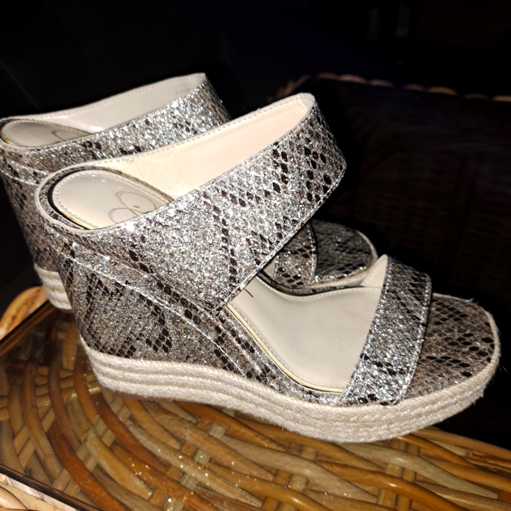 Ladies Jessica Simpson wedges